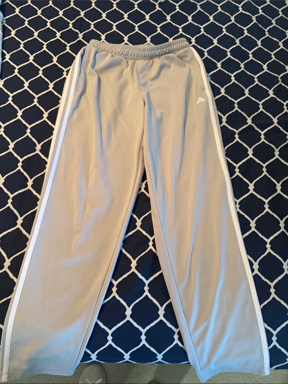 adidas Kids gray Sweatpants with White Side Stripes